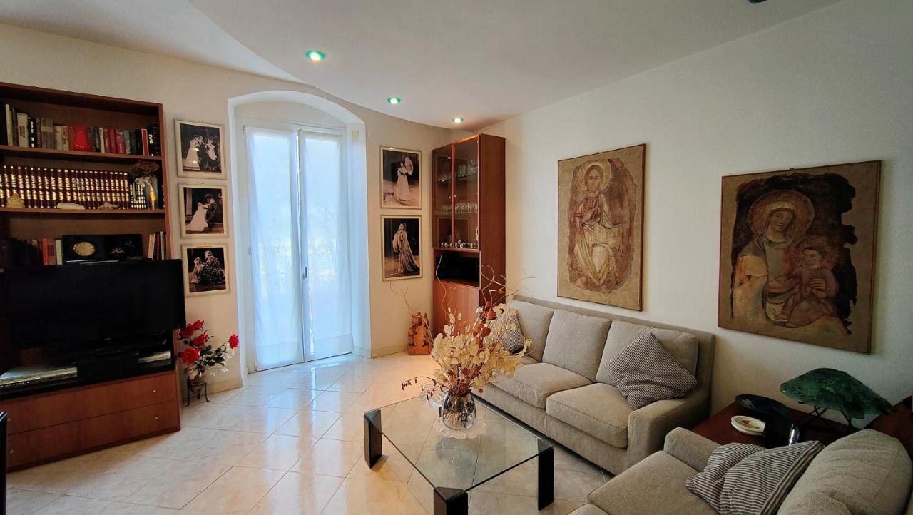 Apartamento Un Balcone In Pineta Fezzano  Exterior foto